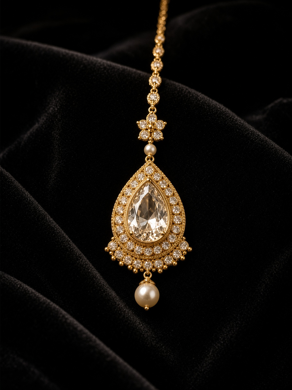 Teardrop Maang Tikka